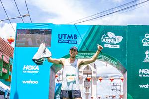 BIB: 402
                            <button type="button" onclick="openModal(21760643)" class="btn btn-primary btn-sm float-right btn-popup" data-toggle="modal" data-target=".modal-high-quality">
                        <i class="fas fa-shopping-cart"></i> Add to Cart
                    </button>
                                            <button type="button" onclick="isThisMe(21760643, true)" class="btn btn-success btn-sm float-right btn-popup btn-isme hidden" data-toggle="tooltip" data-placement="bottom" title="นี่คือรูปของคุณใช่ไหม คลิกที่นี่เพื่อเอาเข้าอัลบั้ม">
                        <i class="fas fa-plus"></i> Add to album
                    </button>
                    <button type="button" onclick="isThisMe(21760643, false)" class="btn btn-warning btn-sm float-right btn-popup btn-isnotme hidden">
                        <i class="fas fa-ban"></i> Remove from album
                    </button>